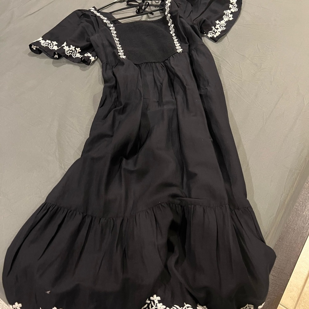 Old navy Black Dress with White Floral Embroidery